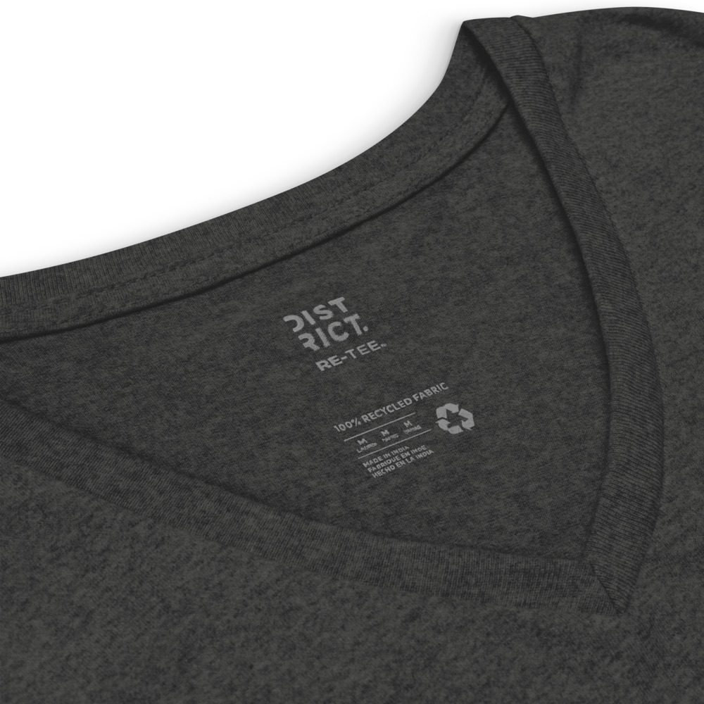 KEISO MYSTIC TURTLE. Camiseta reciclada y personalizada con cuello de V. Impresa bajo demanda